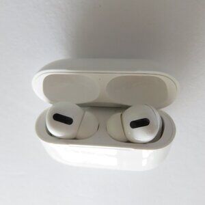 (#127) Apple AirPods 1st Generation